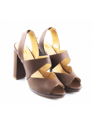 Босоножки кожаные J.J.HEITOR SHOES (Portugal) 11522 коричневые